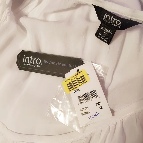 Soft & Romantic Flowing Roll Tab Sleeve Blouse - Picture 4 of 5